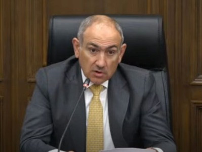 ԱԺ–ում լրագրողներին թույլ չեն տալիս դահլիճ մտնել Նիկոլ Փաշինյանի զեկույցի ժամանակ