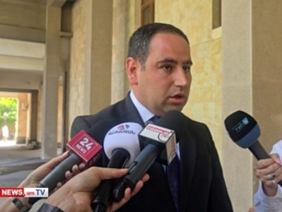 Կուսակրոնության հարցը անձնական հարց է, անձնականի հետ մի կապեք․ ՏԿԵ նախարար