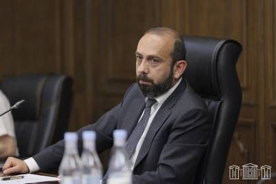 «Հրապարակ». Արարատ Միրզոյանը չի հաղթահարում հոգեբանական վախերը