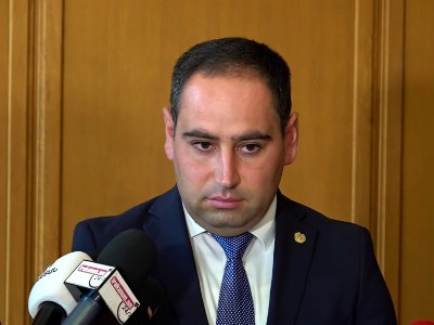 Министр: Действующая власть не проводит кампанию против Армянской Апостольской церкви