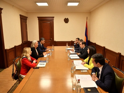 Հայ-իրանական սահմանին առևտրային հոսքերը օրեցօր աճում են. ՊԵԿ նախագահը՝ ՀՀ–ԵՄ, ՎԶԵԲ-ի և ՄԱԿ-ի ներկայացուցիչներին