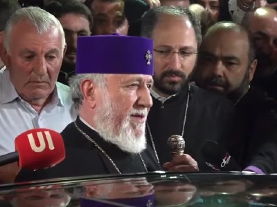 Catholicos of All Armenians: Together with you, we will overcome this difficulty without excessive emotion, unrest