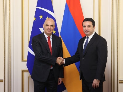 Alen Simonyan meets with CoE Secretary General, raises matter of Armenian captives being held in Azerbaijan