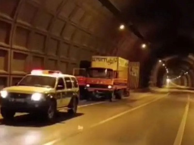 Press TV: в Иране перехватили два израильских грузовика с дронами и взрывчаткой