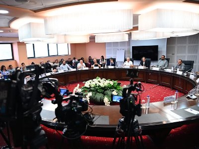 Իշխանությունները քայքայիչ գործողություններ են իրականացնում հենց ներազգային կյանքում՝ եկեղեցու դեմ. հայտարարություն