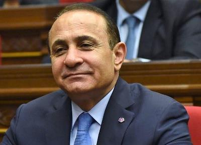 «Հրապարակ». Հովիկ Աբրահամյանը կմասնակցի՞ թոռան հարսանիքին