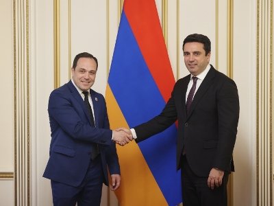 Ալեն Սիմոնյանը և Գիորգի Գաբունյան քննարկել են միջխորհրդարանական կապերի զարգացմանը վերաբերող հարցեր