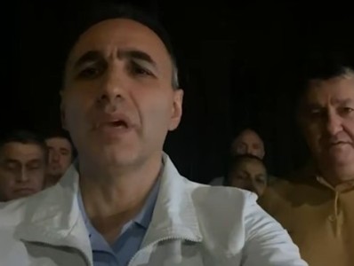 «Ոչ մի սրբապիղծ չի ներխուժի Վեհարան». «ՀայաՔվե»-ի անդամները Մայր Աթոռում են