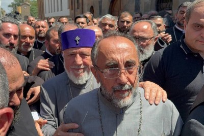 «Փաստ». Աննախադեպ հարձակում Վեհարանի վրա. ինչպե՞ս այն ձախողվեց ու ի՞նչ զարգացումների սպասել