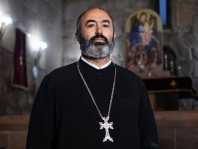 Իրական եղբայրը նա է, ով հարգում է ընտանիքը, այլ ոչ թե պառակտում է այն. Տեր Վրթանես Բաղալյանը՝ Փաշինյանին