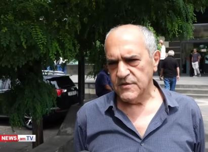 Էստեղ պտի Ավինյանի հոր, Նիկոլի կնգա նկարները խփեն. ամո՛թ է, մի տեղ պետք է պայթի մի բան. քաղաքացի