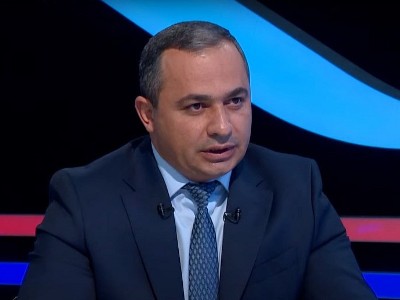 Միքայել Աջապահյանի օրագիրն ենք գտել, որում գրված է Բագրատ Գալստանյանի շարժման, հանդիպումների մասին. ՔԿ նախագահ