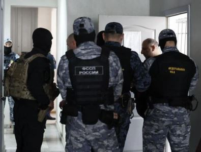 Обвиняемый по делу об убийствах в Екатеринбурге азербайджанец Бакир Сафаров не признает свою вину