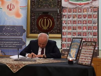 Armenia deputy FM, Russian ambassador sign Iran embassy’s Book of Mourning
