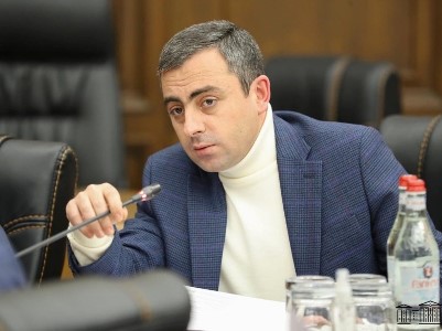 Իշխան Սաղաթելյանը Բրյուսելում խոսել է Հայաստանի ներքին ու արտաքին մարտահրավերների մասին
