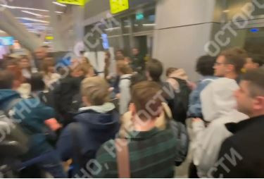 Moscow-Yerevan flight returns to Moscow