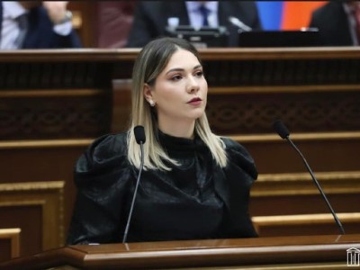 Սրբուհի Գալյանը բացատրեց, թե ինչպես է լուծվելու Սահմանադրությունում Անկախության հռչակագրին հղում անելու հարցը