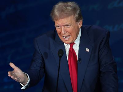 US judge blocks Trump rule barring migrants at Mexico border from claiming asylum