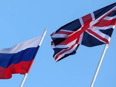 Великобритания забеспокоилась за азербайджанцев России