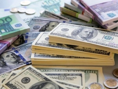 Դոլարի ու եվրոյի փոխարժեքները նվազել են