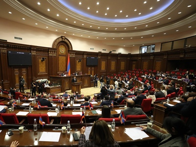 Գաղտնի քվեարկություն Հայաստանի խորհրդարանում՝ ընդդիմադիր պատգամավորի կալանավորման վերաբերյալ