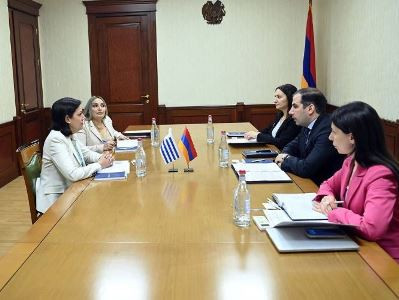 ՊԵԿ նախագահը և Ուրուգվայի դեսպանը անդրադարձել են երկու երկրների միջև առևտրաշրջանառության ծավալներին