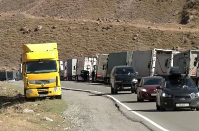 Կազբեկի անցակետում հարյուրավոր հայկական բեռնատարներ են մնացել. վարորդներն անորոշության մեջ են. «Ազատություն»