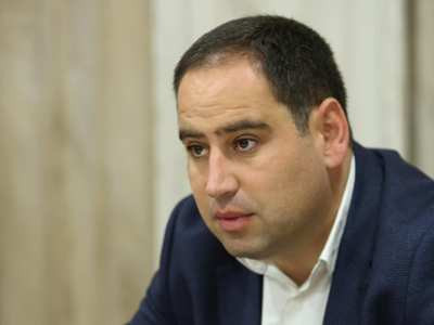 Առաջին թունելի փորման աշխատանքներն ավարտված են, շուտով կսկսենք երկրորդը. Խուդաթյանը՝ Սյունիքում շինաշխատանքների մասին