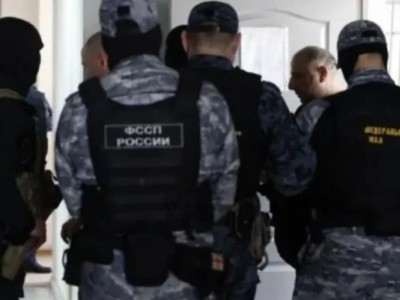 В России на одном из рынков провели рейды против азербайджанцев