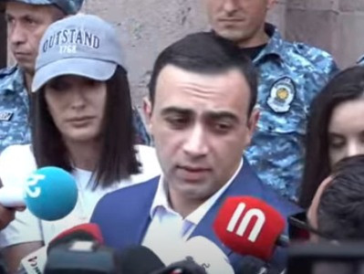 Замглавы аппарата: Представителей власти не интересует создание Самвелом Карапетяном новой политической силы