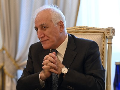 ՀՀ հախագահը ստորագրել է մի շարք օրենքներ