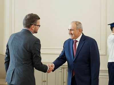 Փաշինյանը և Ջոն Գալագերը մտքեր են փոխանակել Հայաստան-ՄԹ հարաբերությունների օրակարգային հարցերի շուրջ