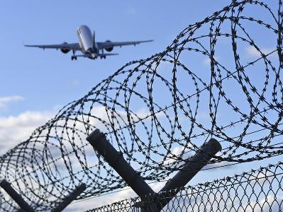 Киев потребовал от России прекратить депортировать украинцев в Грузию