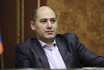 Մեկ ամիս առաջ տեղի ունեցած կրակոցների գործով երկու անձ հետախուզման մեջ է. նրանցից մեկը Մարտուն Գրիգորյանի որդին է