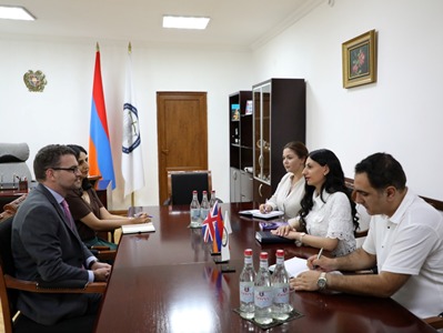 Անահիտ Մանասյանը ՄԹ դեսպանի հետ հանդիպմանն ընդգծել է իրավունքի գերակայությանն ուղղված համատեղ ծրագրերը