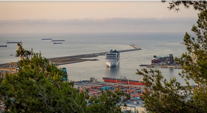 Barcelona shutting 2 cruise-ship terminals to combat tourist ‘invasion’