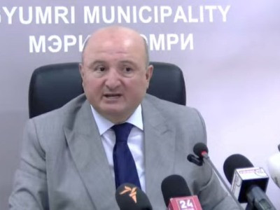 Ինձ սնանկացման տակ են գցում. թող գնա իր անտերուդուս նախարարությունով զբաղվի. Վարդան Ղուկասյանը՝ Պապոյանի մասին
