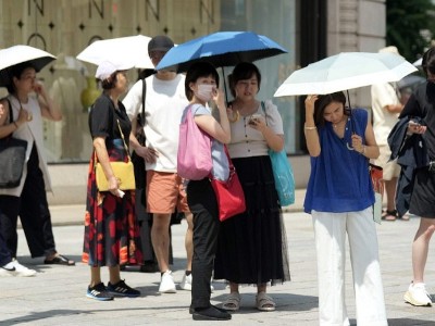 Japan records record high temperature
