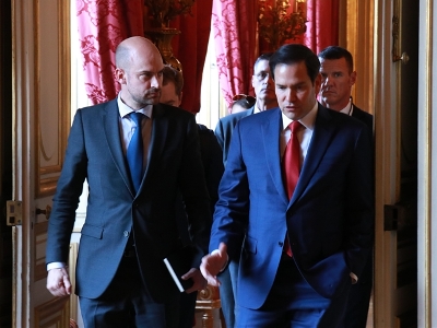 US Secretary of State, France FM talk about Armenia-Azerbaijan peace process