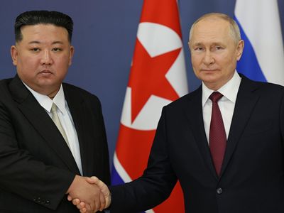 Путин пообщался по телефону с Ким Чен Ыном