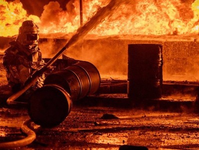 ГСЧС: Российские дроны второй раз за 10 дней атаковали азербайджанскую нефтебазу в Одесской области