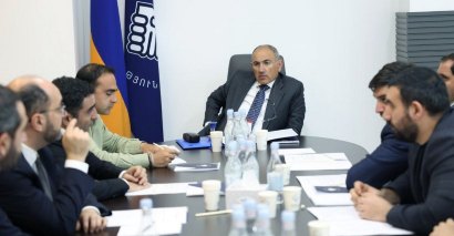 Նիկոլ Փաշինյանը, վերադառնալով արձակուրդից, ՔՊ նիստ է արել. «Ժողովուրդ»