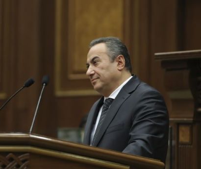 Խուզարկություններ են իրականացվել Վարչական դատարանի նախկին նախագահ Արգիշտի Ղազարյանի աշխատասենյակում