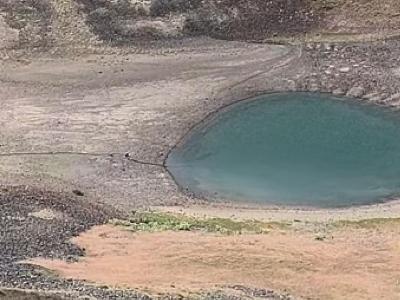 Կարմիր Կատար խառնարանային լճից կատարվող ապօրինի ջրառի վերաբերյալ տեսանյութի հիման վրա հարուցվել է վարչական վարույթ