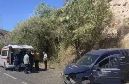Վայոց ձորում 18-ամյա վարորդը «Opel Combo»-ով բախվել է հաստաբուն ծառին․ կա վիրավոր․ shamshyan.com