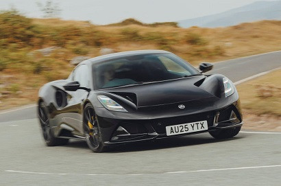 Lotus Emira to have hybrid technology