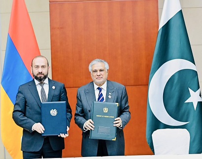 Pakistan FM makes announcement on establishment of diplomatic relations with Armenia