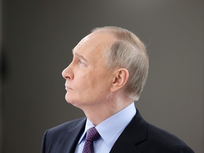 Путин из Китая отбыл во Владивосток