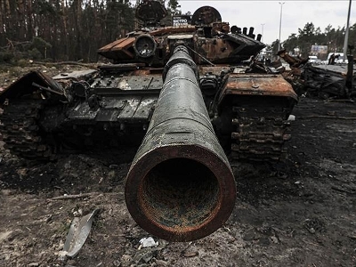 Ukraine president's office: Military operations may be frozen on frontline
