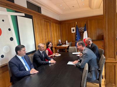 Armenia, France officials touch upon security cooperation